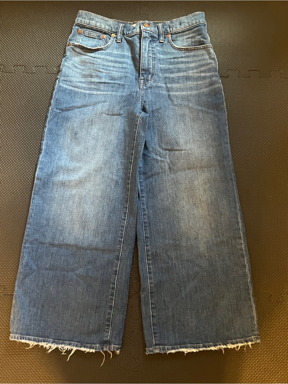 Madewell EUC Wide-Leg Crop Jean Raw Hem Size 29
